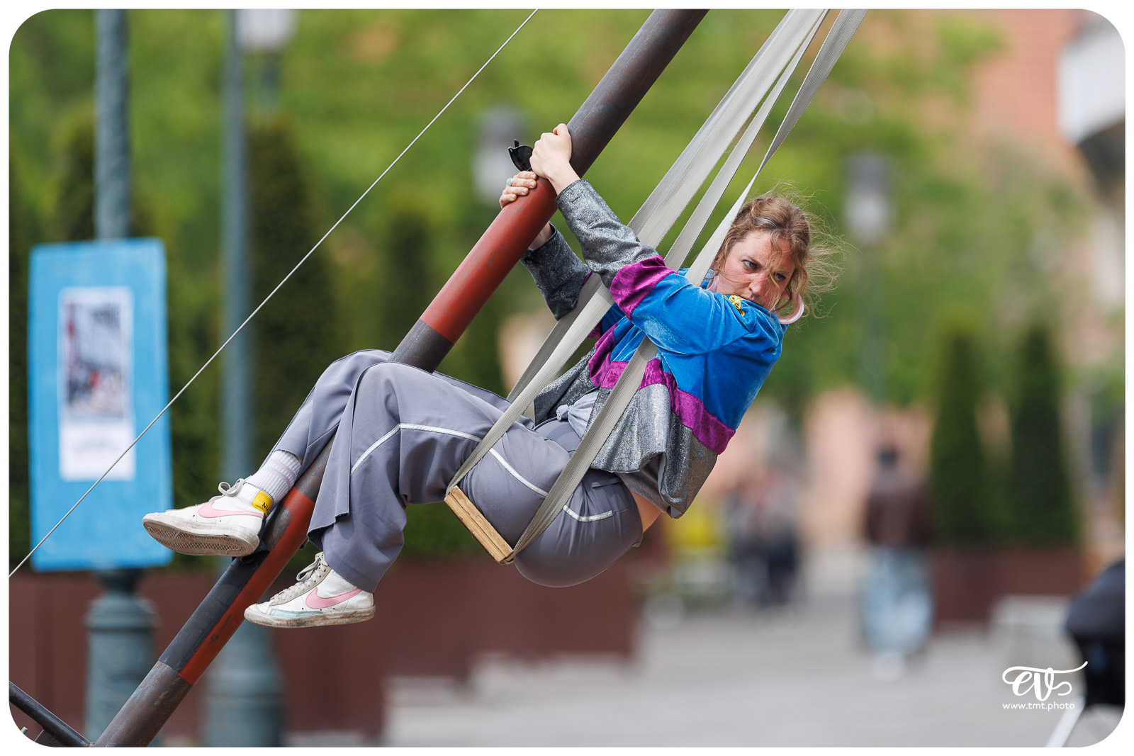 SUR MESURE (CIE BARRIÈRE)